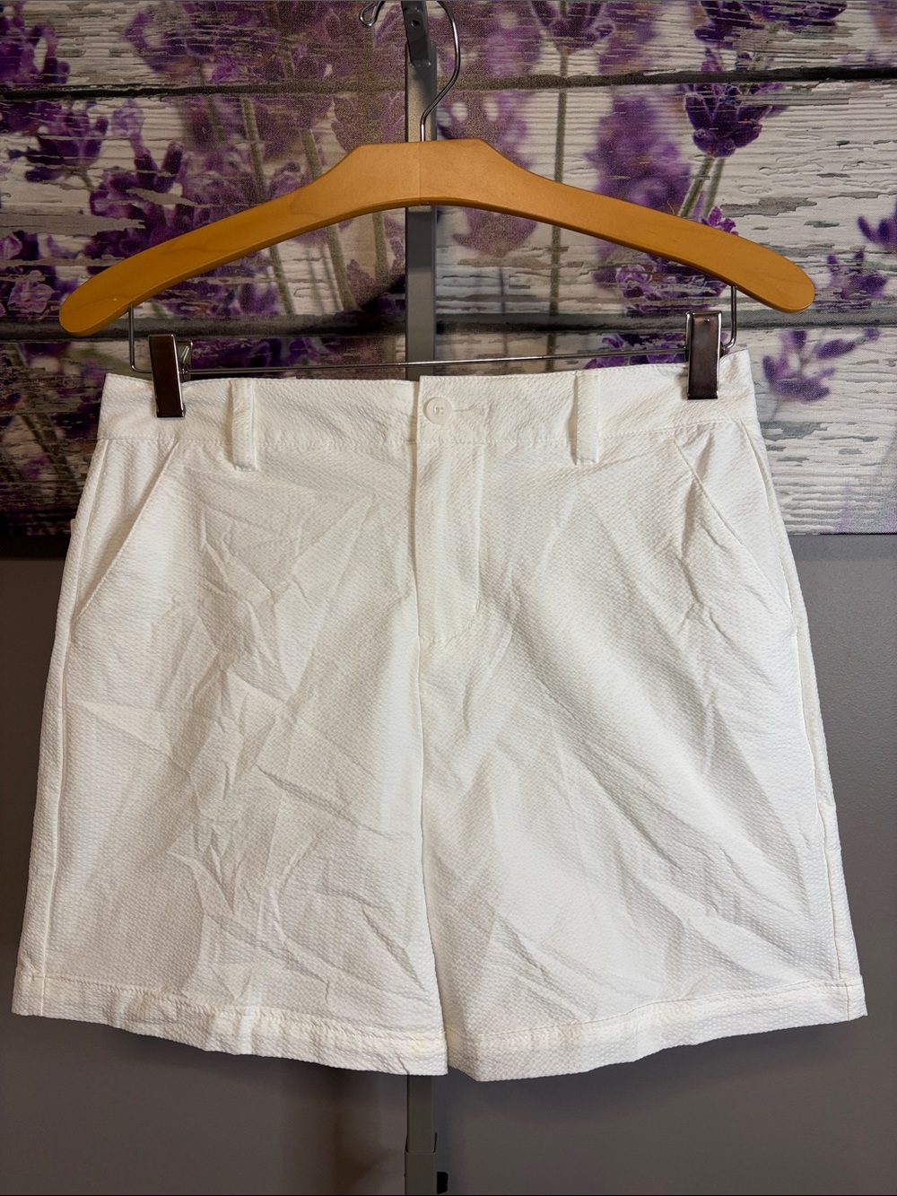 Walter Hagen Clubhouse Traditional White Women's Textured Shorts NWT Size 4